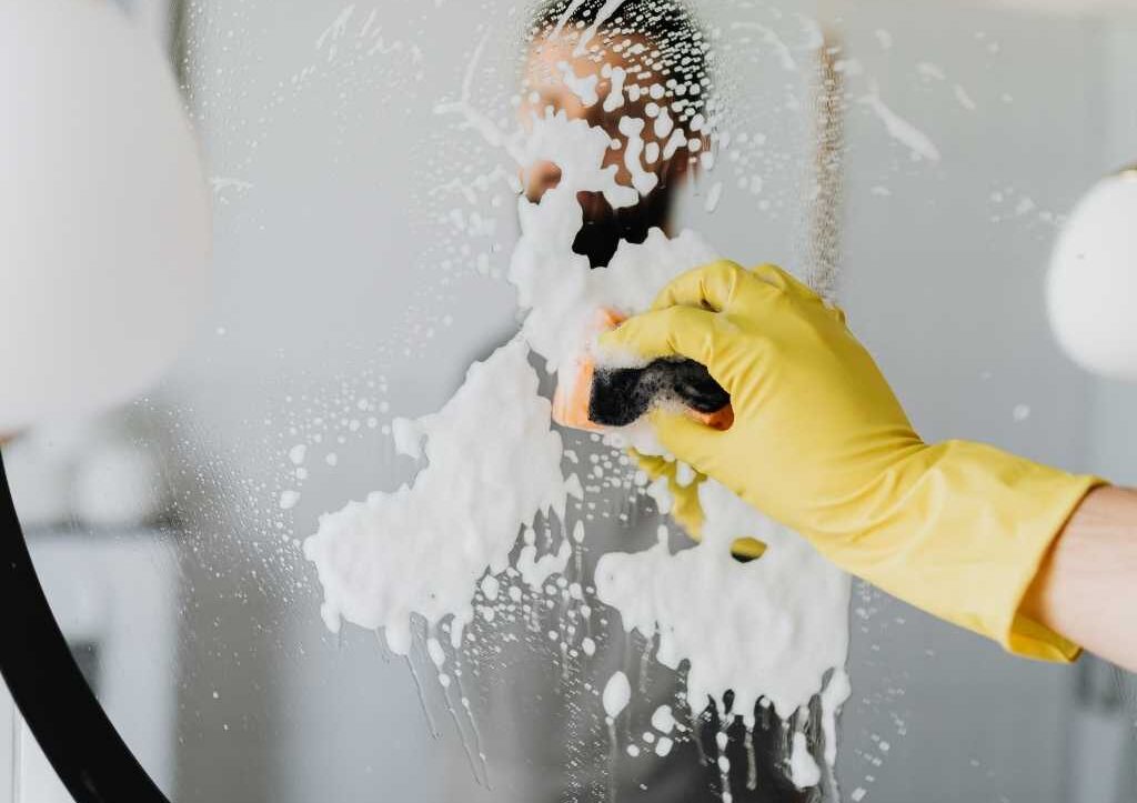 What can a landlord charge for cleaning in Scotland